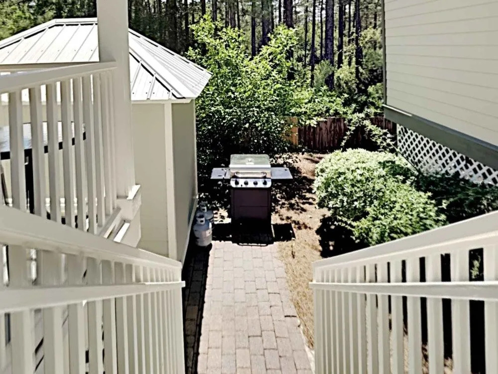 Layze Dayze by Southern Vacation Rentals