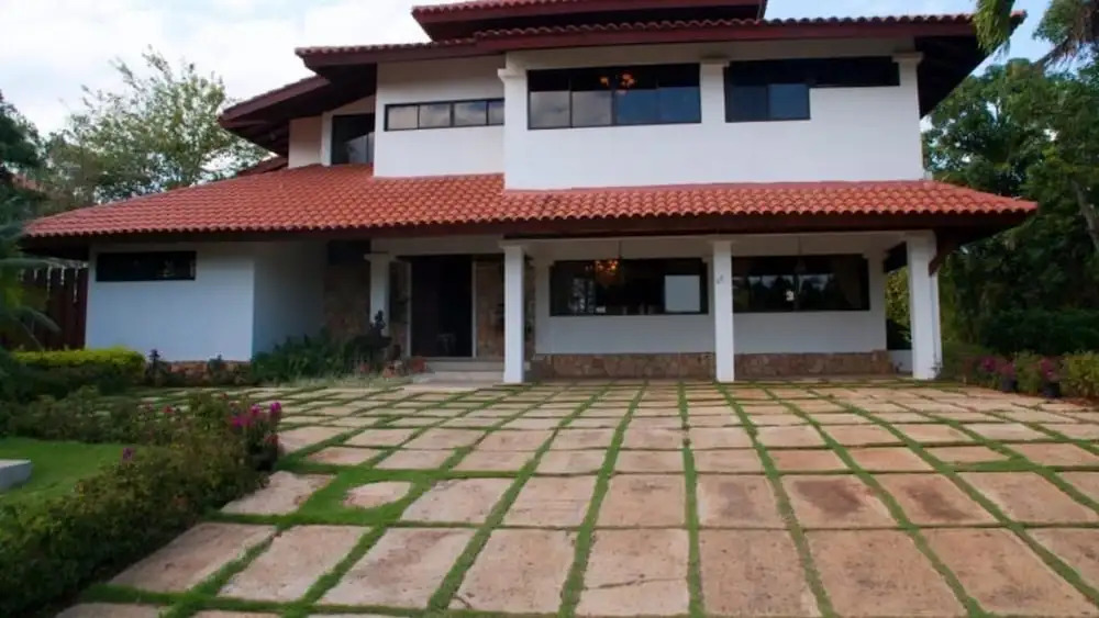 Villa Habibi Romana