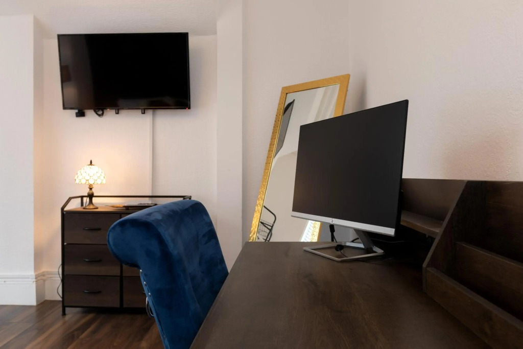 Spacious 3-Bedroom Apartment