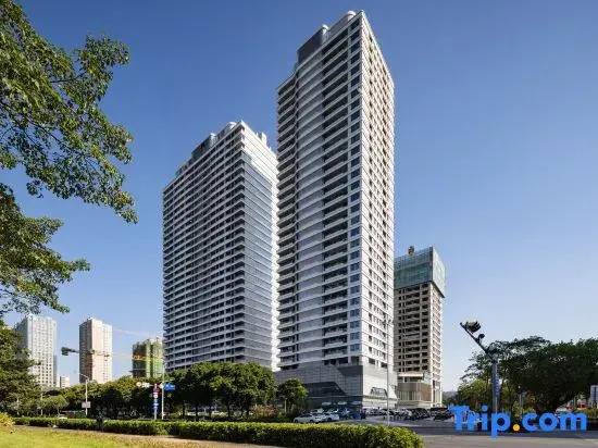Beihai Lanyue Hotel (He'anning Chuncheng Beihai High-speed Railway Station Branch)