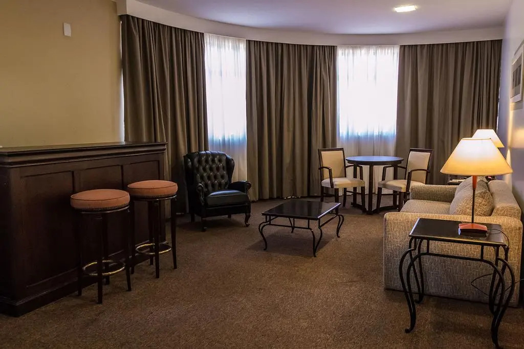 Marques Plaza Hotel