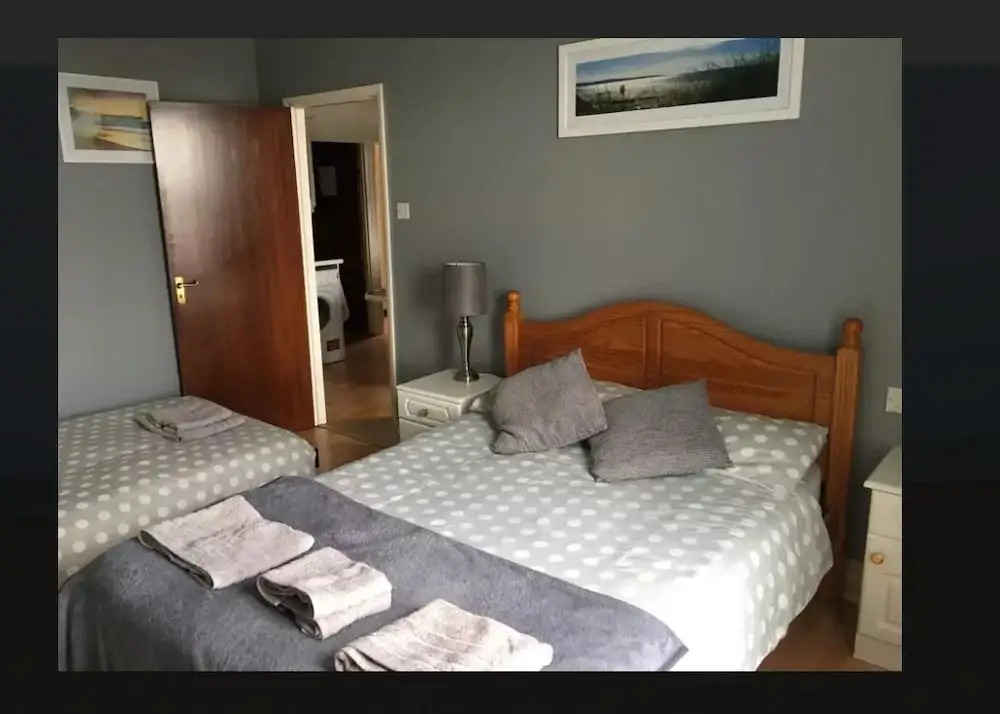Spacious Sea View Apartment