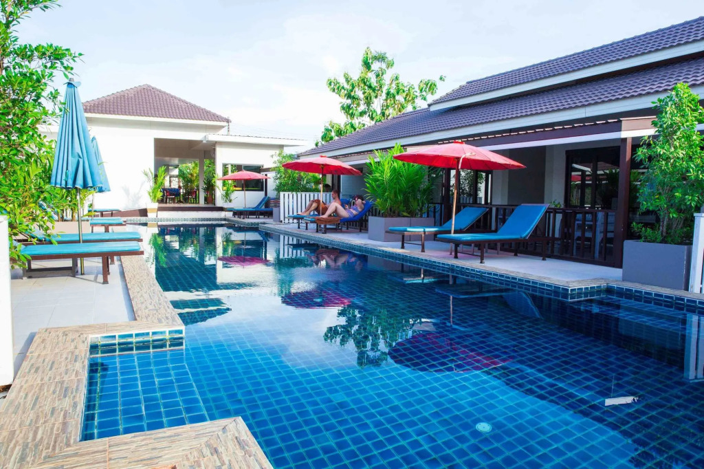 The Florist Resort
