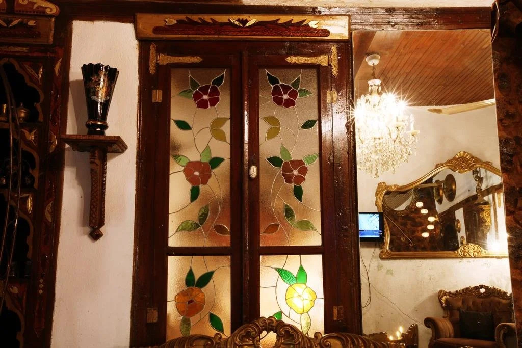 Antique Celtik House