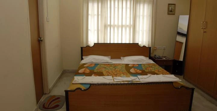 Hotel Pagoda Suites