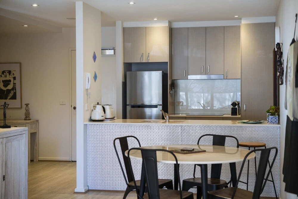 Accommodate Canberra - Envy
