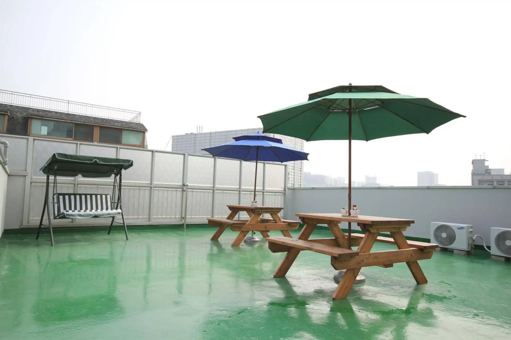 BoA Travel House