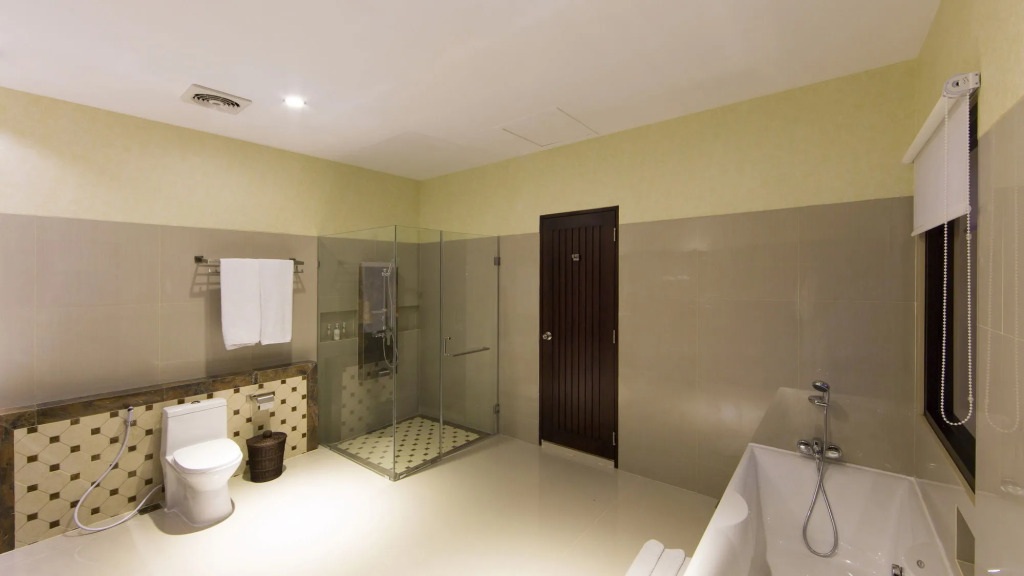 Flamingo Dewata Suite