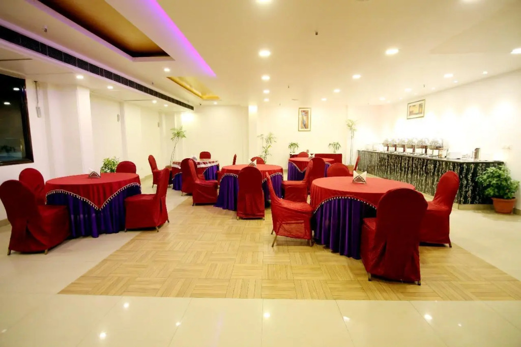 Rousha Inn