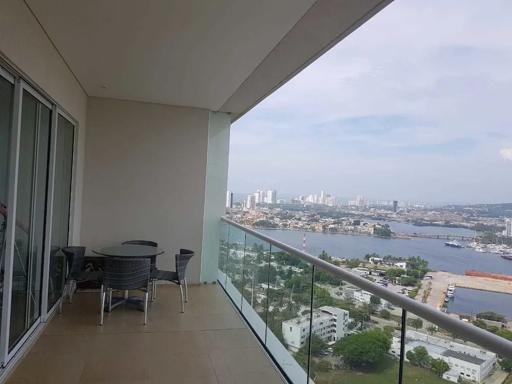 Malecon - Condominio H2