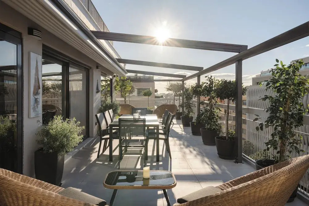 Athens Golden Light Premium Residence