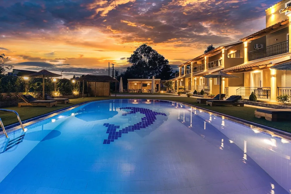 Comissa Luxury Suites