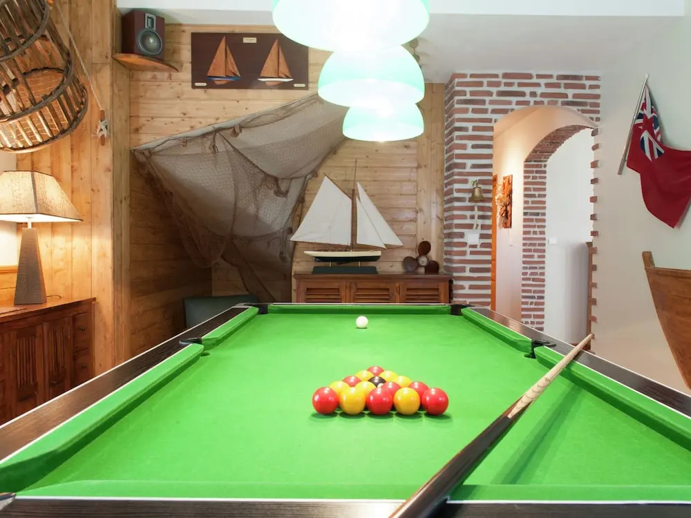 Spacious, Luxury Villa With Private Pool and Billiard Room, Near Idyllic Village