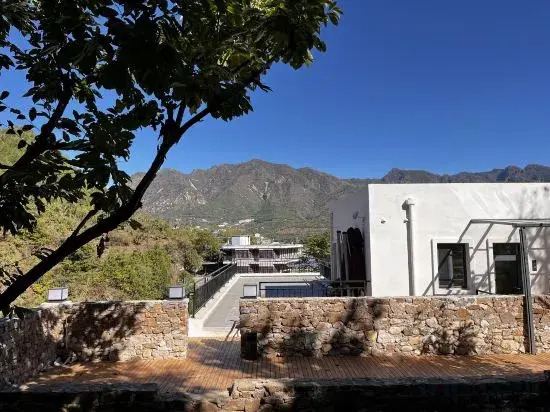 Manshan Shishe Homestay