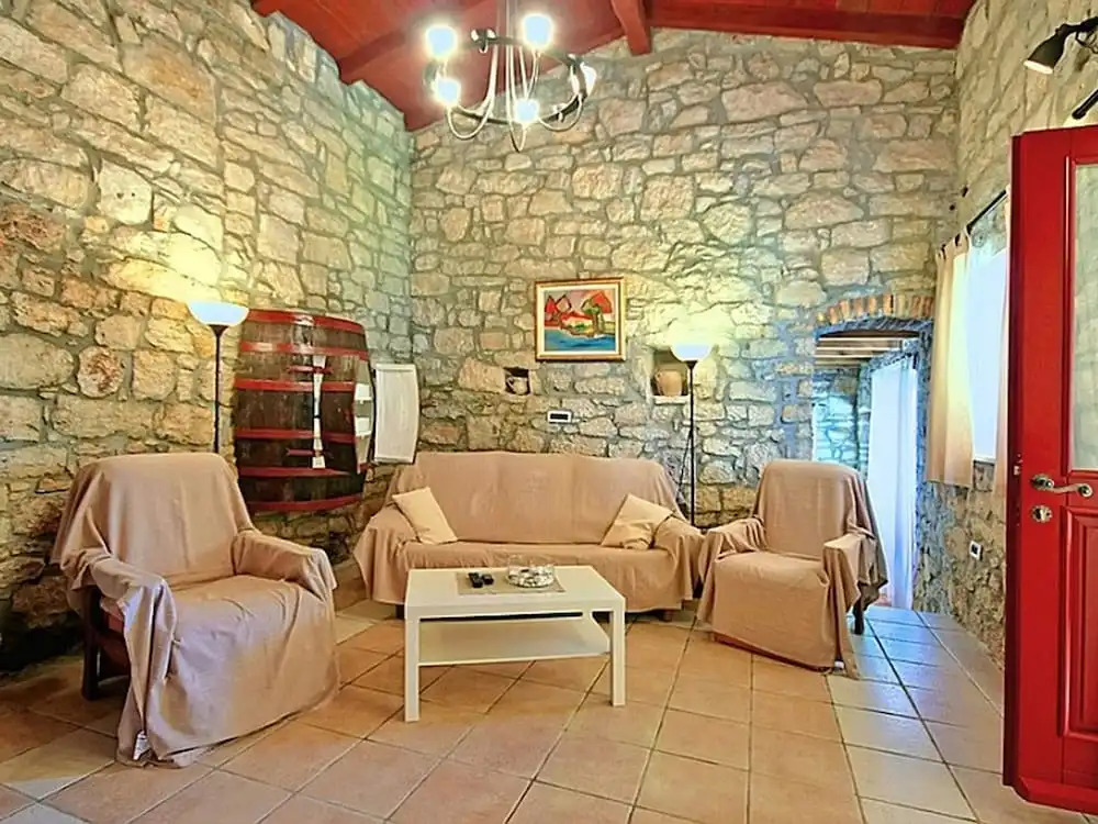 Beautiful Villa in Dracevac With Swimming Pool