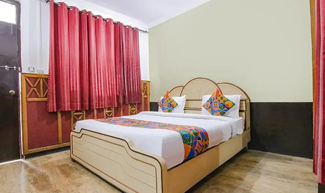 Goroomgo New Bharat Nainital