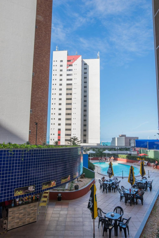 apartamento na beira mar 16