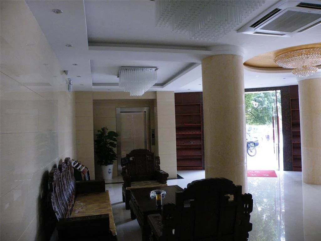 Anqing Shangfeng Business Hotel