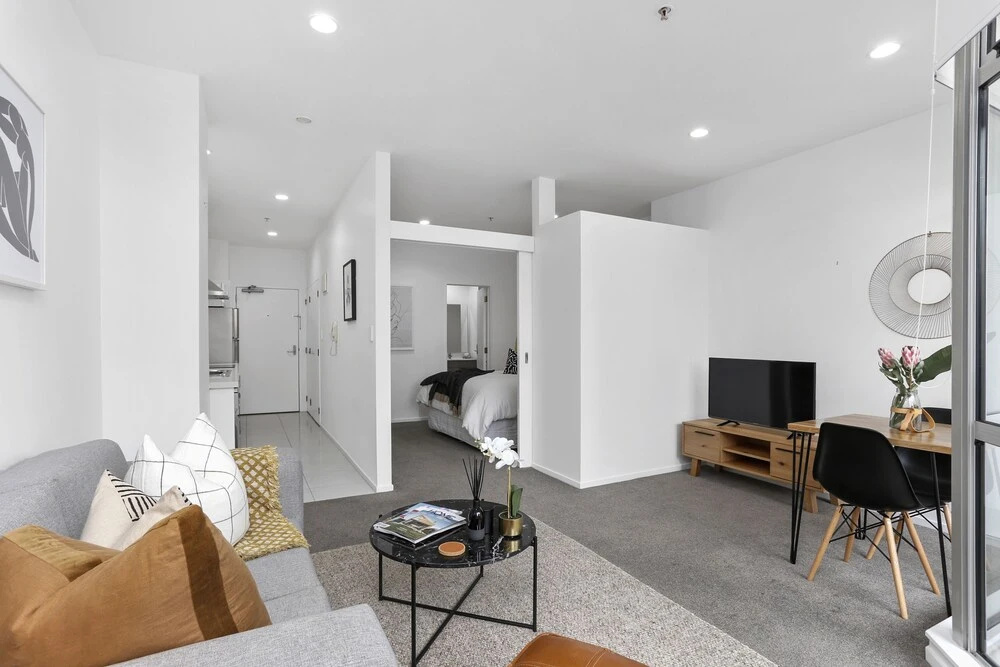 Renovated Apartment in Heart of City