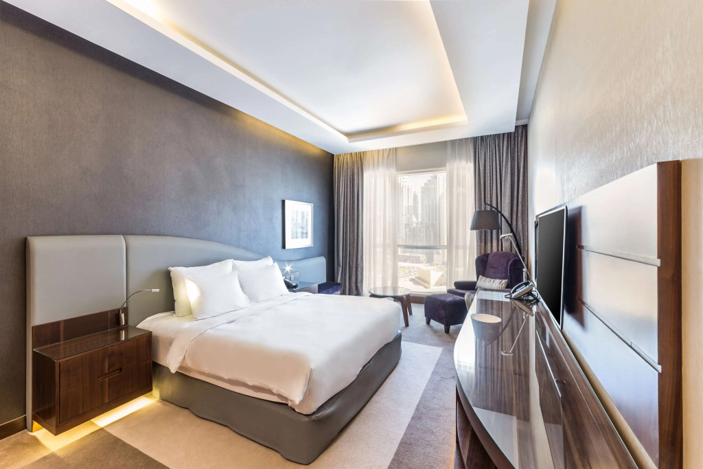 Radisson Blu Hotel, Dubai Waterfront