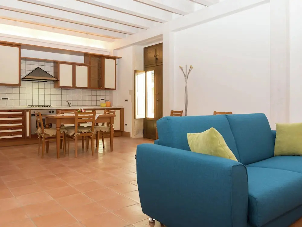 Luxurious Holiday Home With Swimming Pool In Syracuse Italy