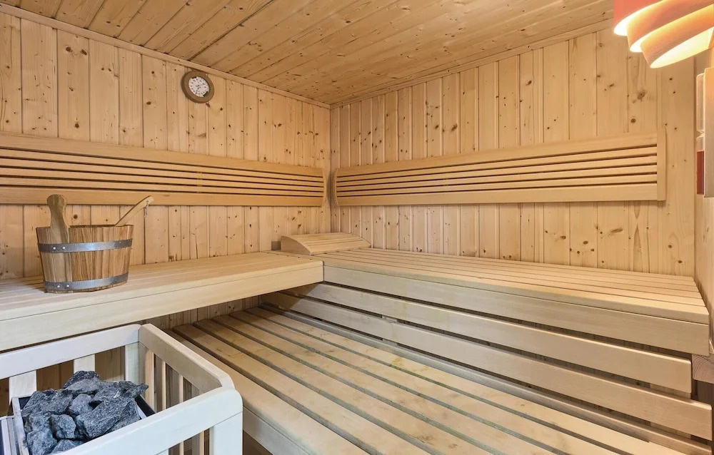 Villa Mia with private pool, Whirlpool, gym, sauna, seaviews