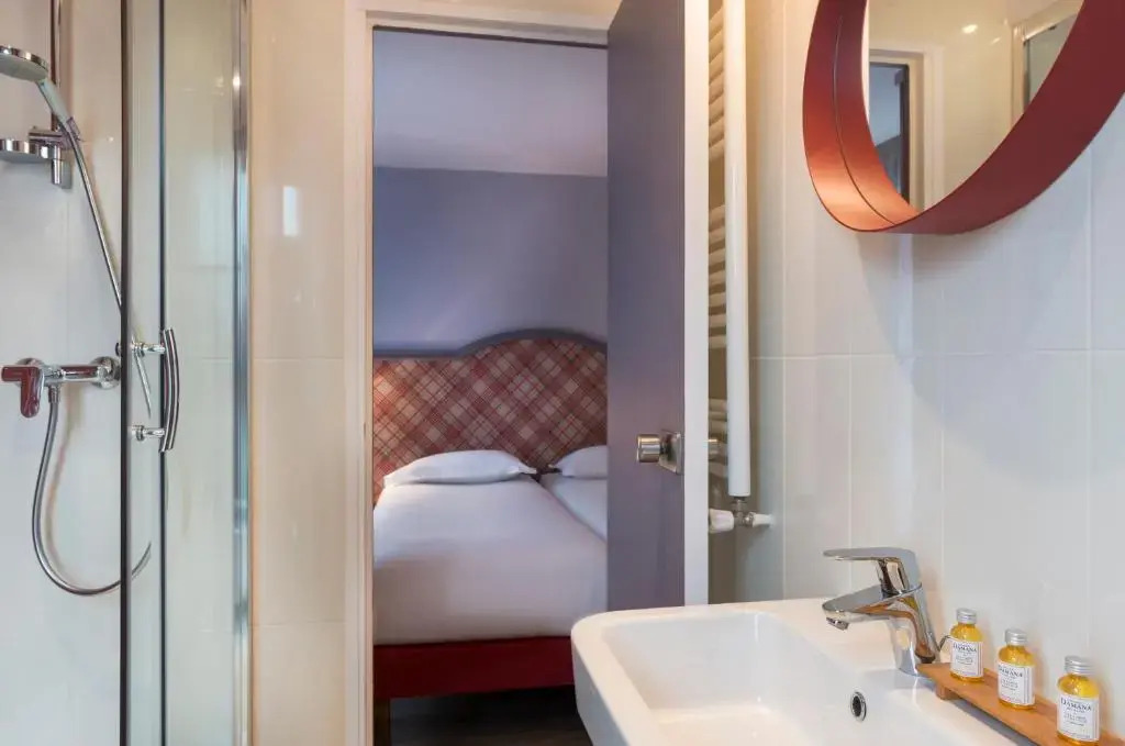 Hotel Boris V. by Happyculture
