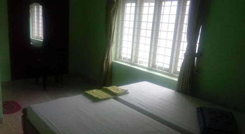 Backpackers Holidays Kochin Guest House