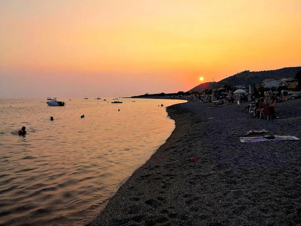 Apartment With 2 Bedrooms in Palizzi Marina, With Wonderful sea View and Enclosed Garden - 10 m From the Beach