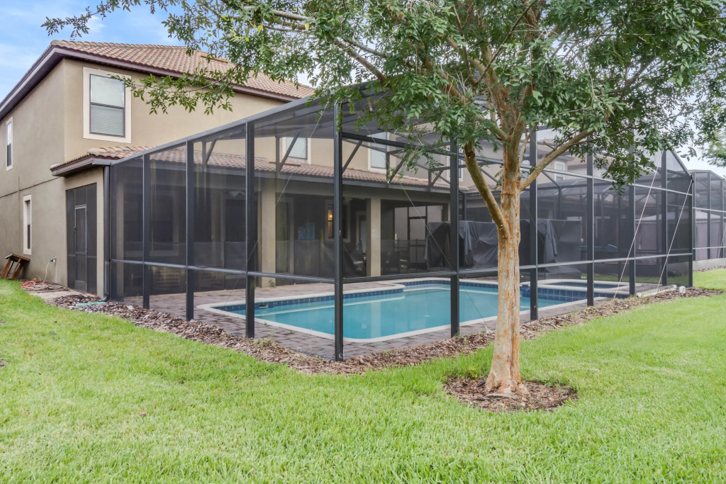 9 Bedrooms 5 Bathrooms Champions Gate 1418Tr