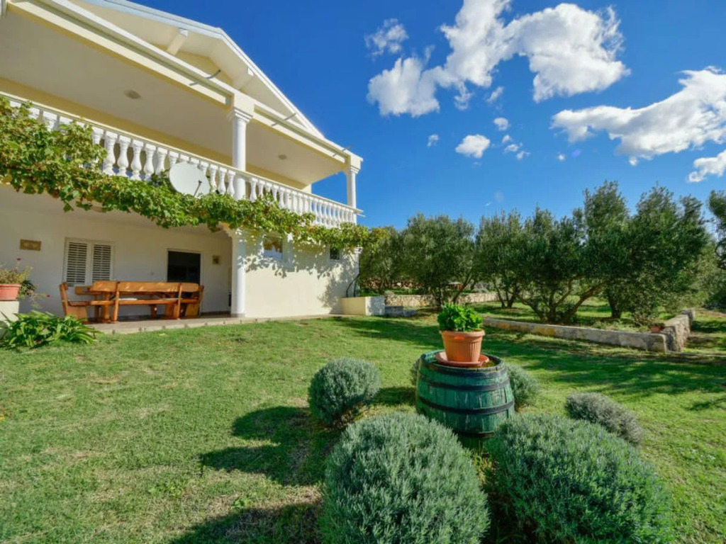 Apartment Ante Maslenica
