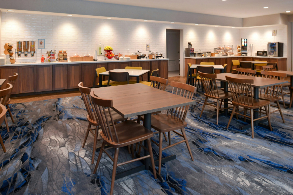 Fairfield Inn Arlington Near Six Flags