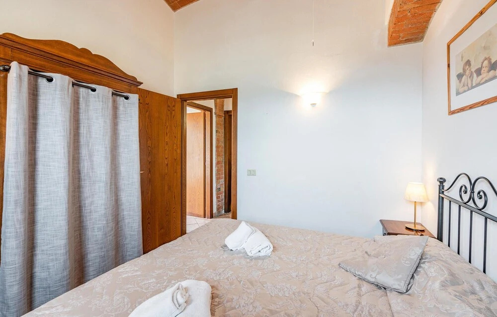 6 Bedroom Nice Home In Montaione