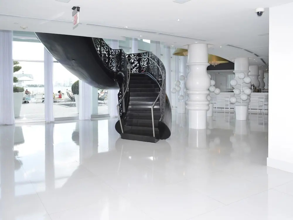 Penthouse Floor 2rooms in 5hotel South Beach 1601