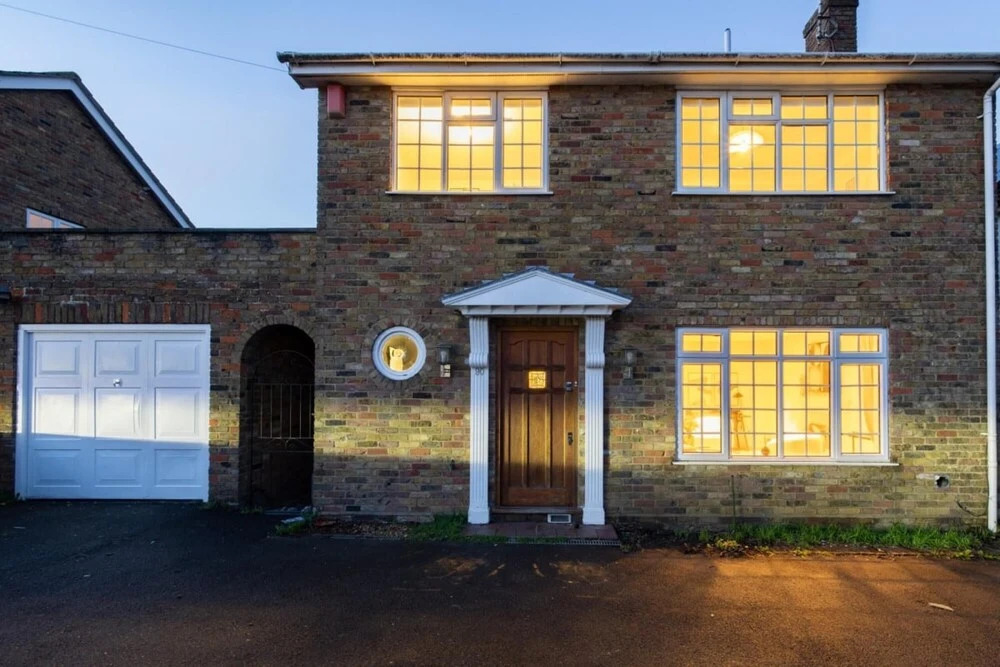 The Wycombe House - Inviting 5bdr House With Garden