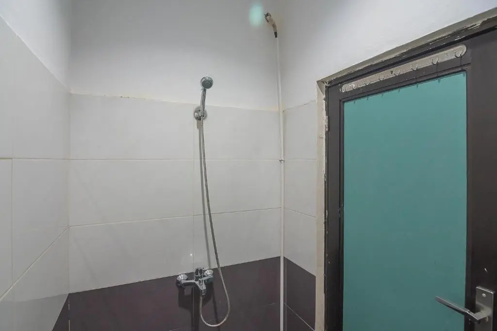 Reddoorz Near Rsud Embung Fatimah Batam