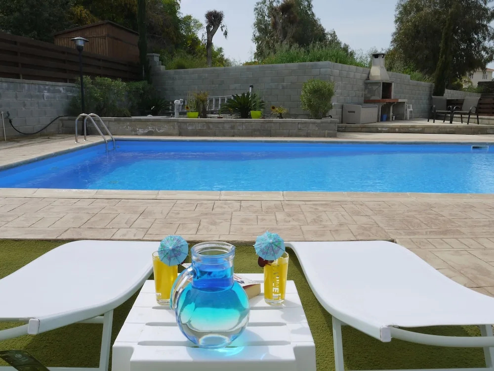 Themis Villa