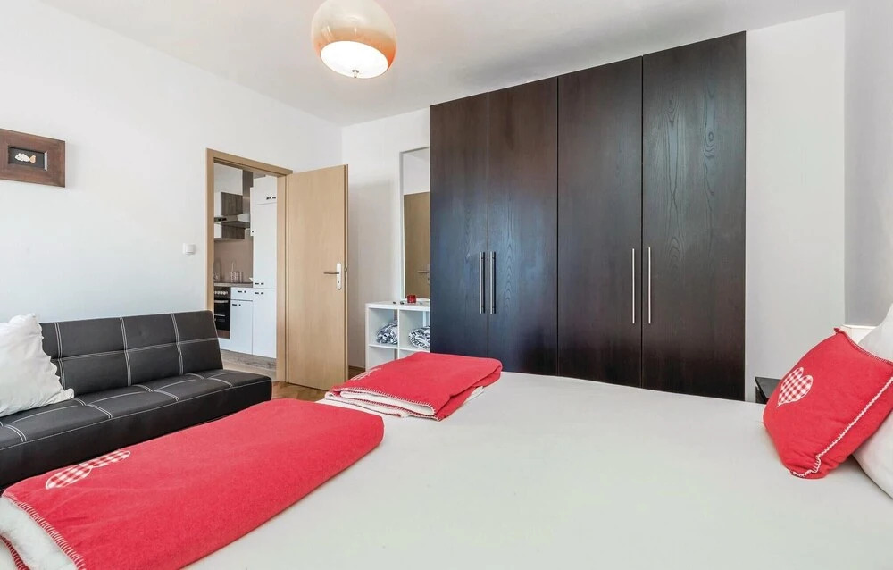 Amazing Home in Banjol With Wifi and 1 Bedrooms