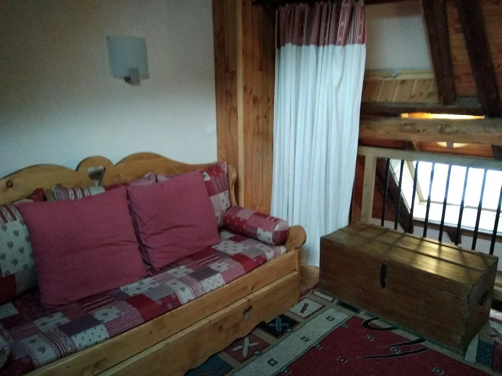 Alpe DE Virgile - Chez Adrienne : 3 Pièces 8 à 10 Personnes / 3 Rooms 8 to 10 People