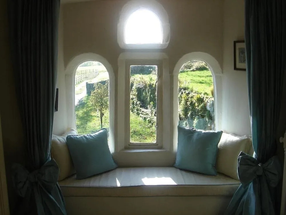 Littlebank Country House