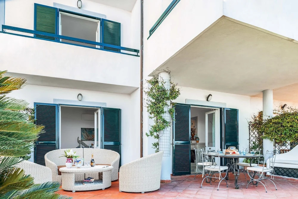 GOCCE VILLAS - Villa Nanà Pool With Amazing Sea View