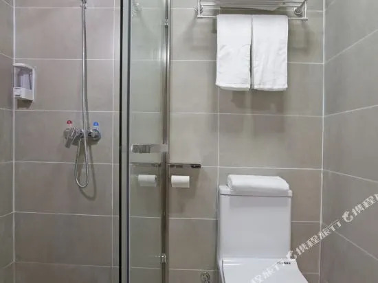 Yixai Anxuan Hotel (Yangzhou Slender West Lake Wutinglong Toy City Branch)