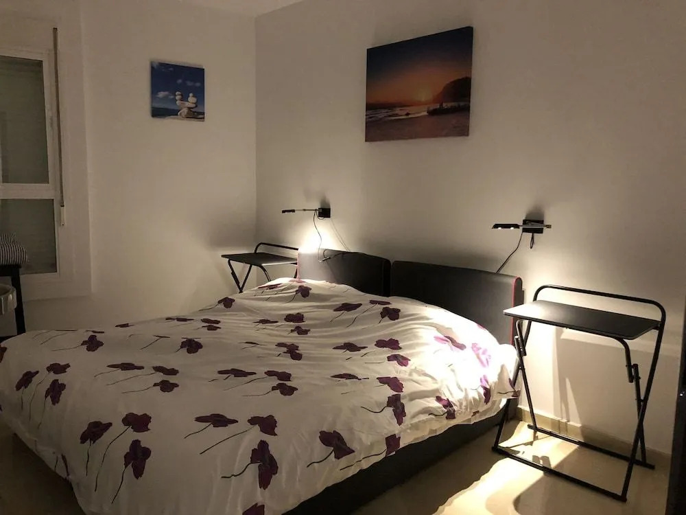 Seashape Apartment