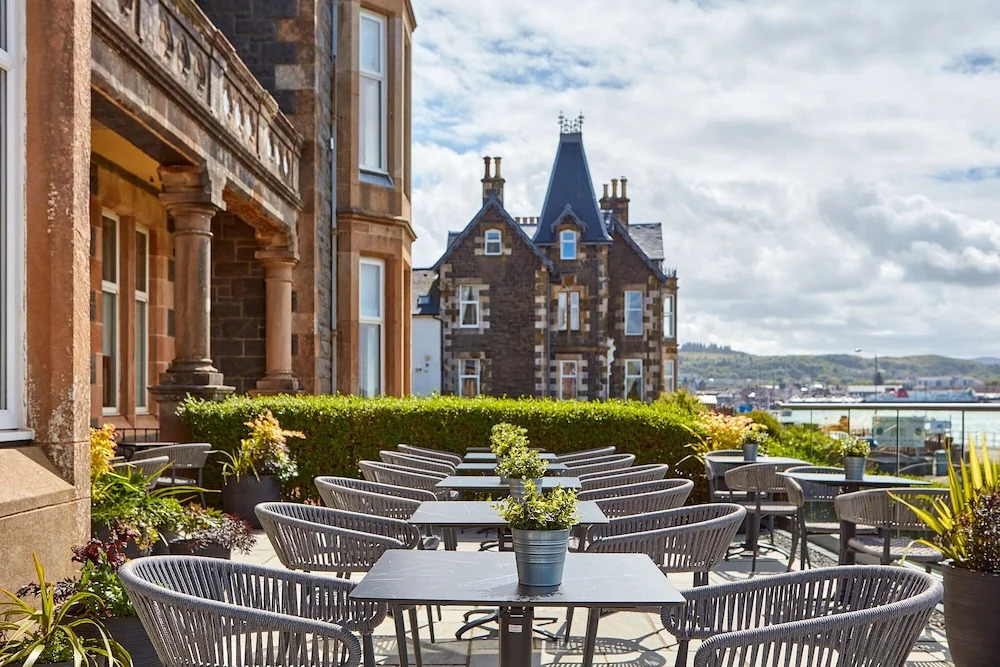 No17 The Promenade