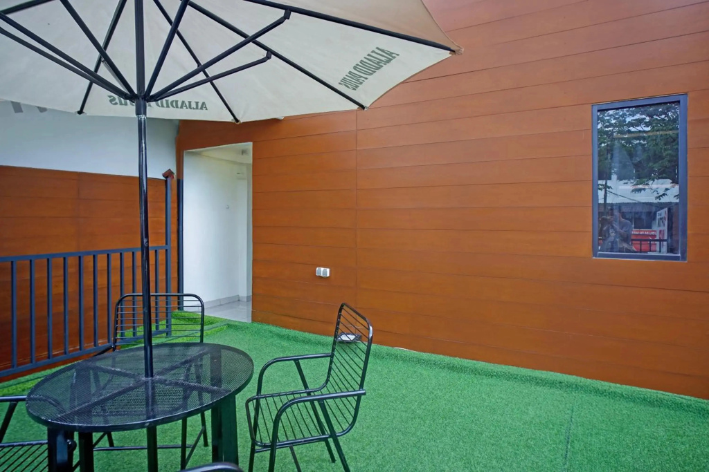 Hotel O near Universitas Sumatera Utara formerly Aljadid Guest House Pajus
