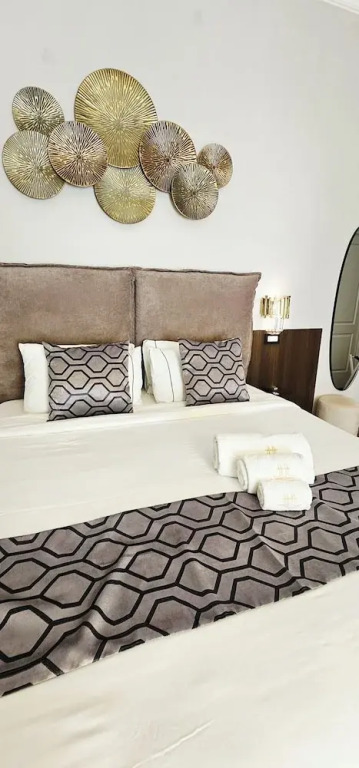 STOA ROME Boutique Suites