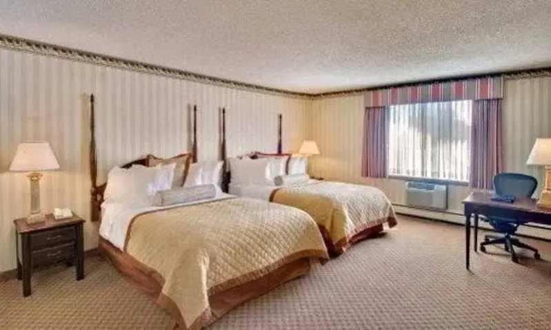 Wyndham Milwaukee Airport Hotel & Convention Center