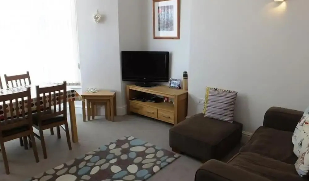Victoria Street 37, Flat 3
