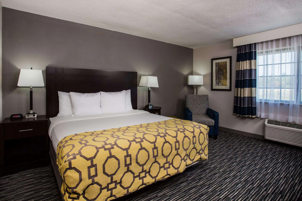 Baymont by Wyndham Madison