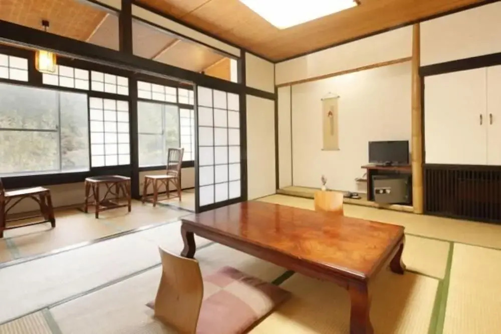 The Aizuya